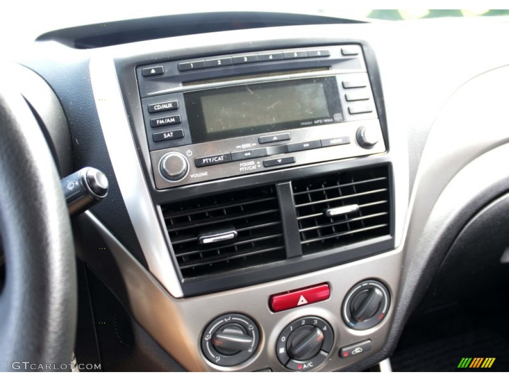 2009 Subaru Forester 2.5 X Controls Photo #82264009