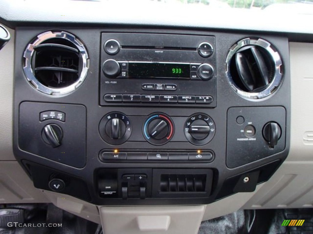 2008 Ford F350 Super Duty XL Regular Cab 4x4 Plow Truck Controls Photo #82265481