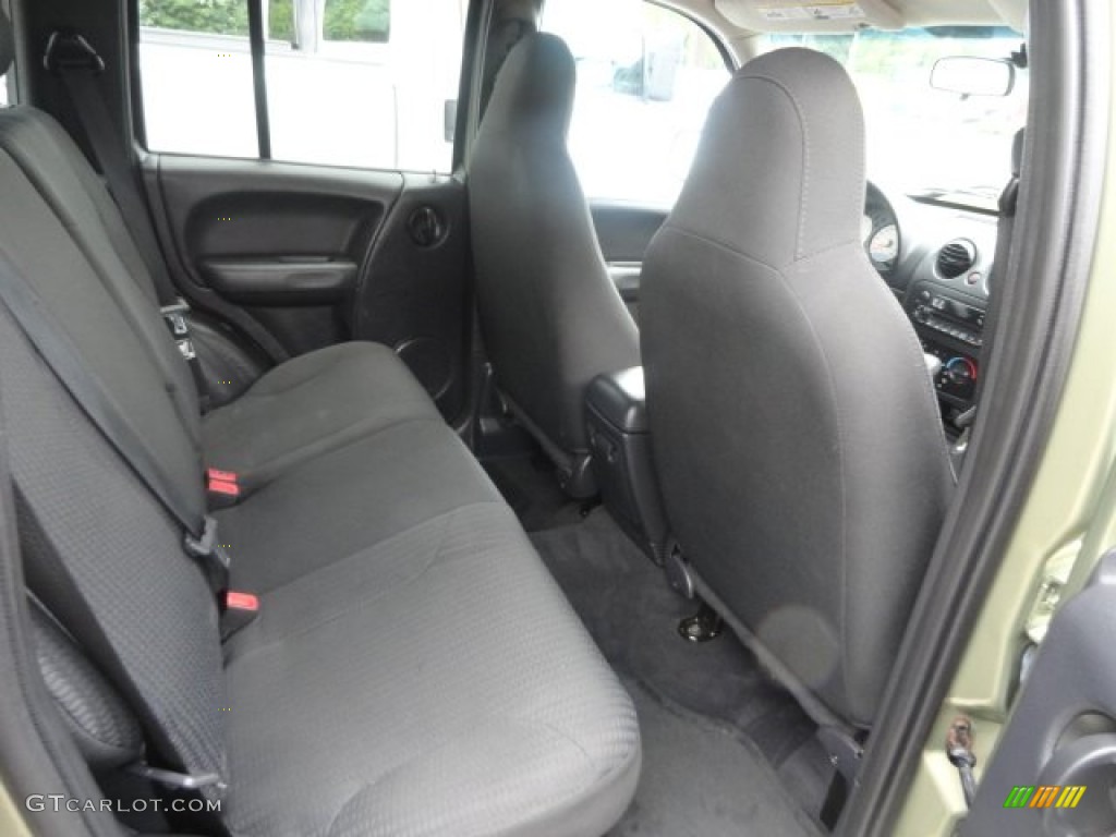 2004 Liberty Sport 4x4 - Cactus Green Pearl / Dark Slate Gray photo #8