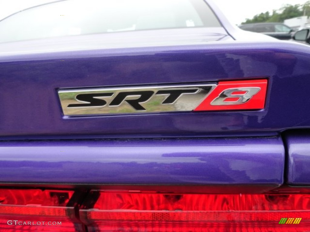 2013 Challenger SRT8 392 - Plum Crazy Pearl / Dark Slate Gray photo #7