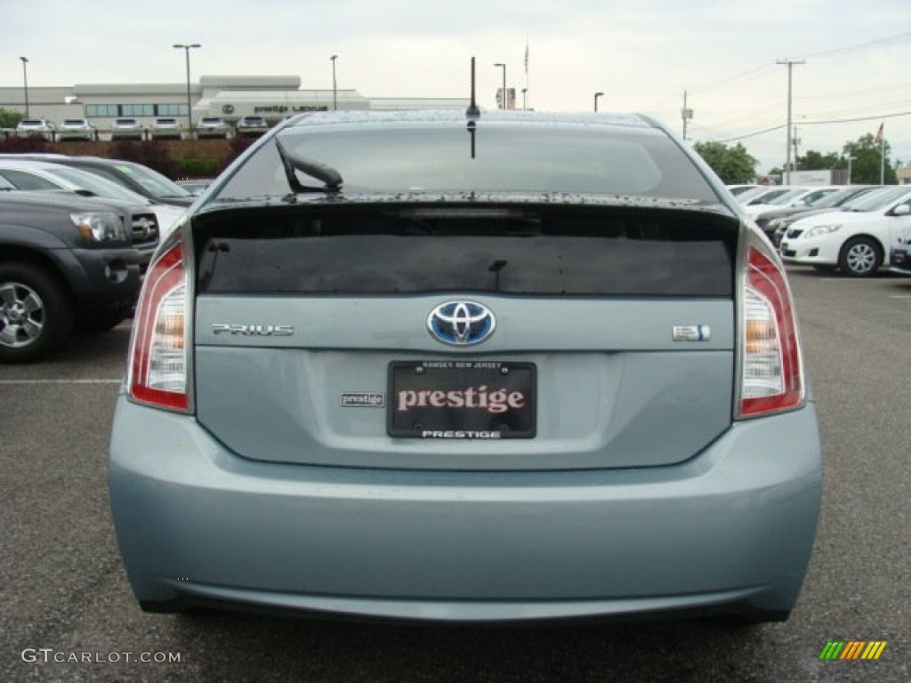 2012 Prius 3rd Gen Two Hybrid - Sea Glass Pearl / Dark Gray photo #5