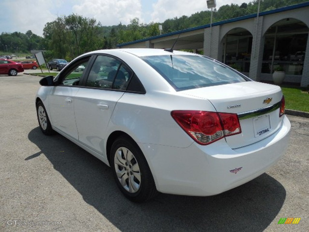 2013 Cruze LS - Summit White / Jet Black/Medium Titanium photo #4