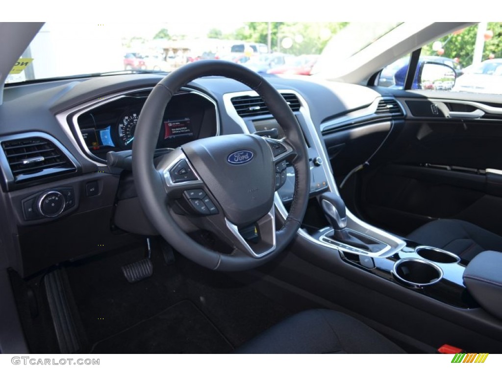 2013 Fusion SE 2.0 EcoBoost - Deep Impact Blue Metallic / Charcoal Black photo #6