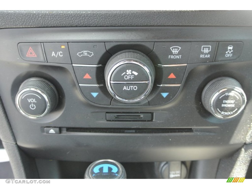 2011 Dodge Charger R/T Mopar '11 Controls Photo #82274691