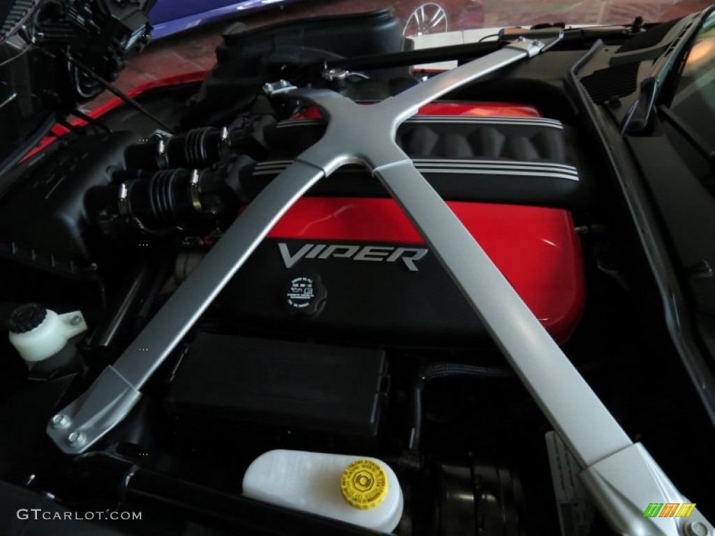 2013 Dodge SRT Viper Coupe 8.4 Liter OHV 20-Valve VVT V10 Engine Photo #82275117