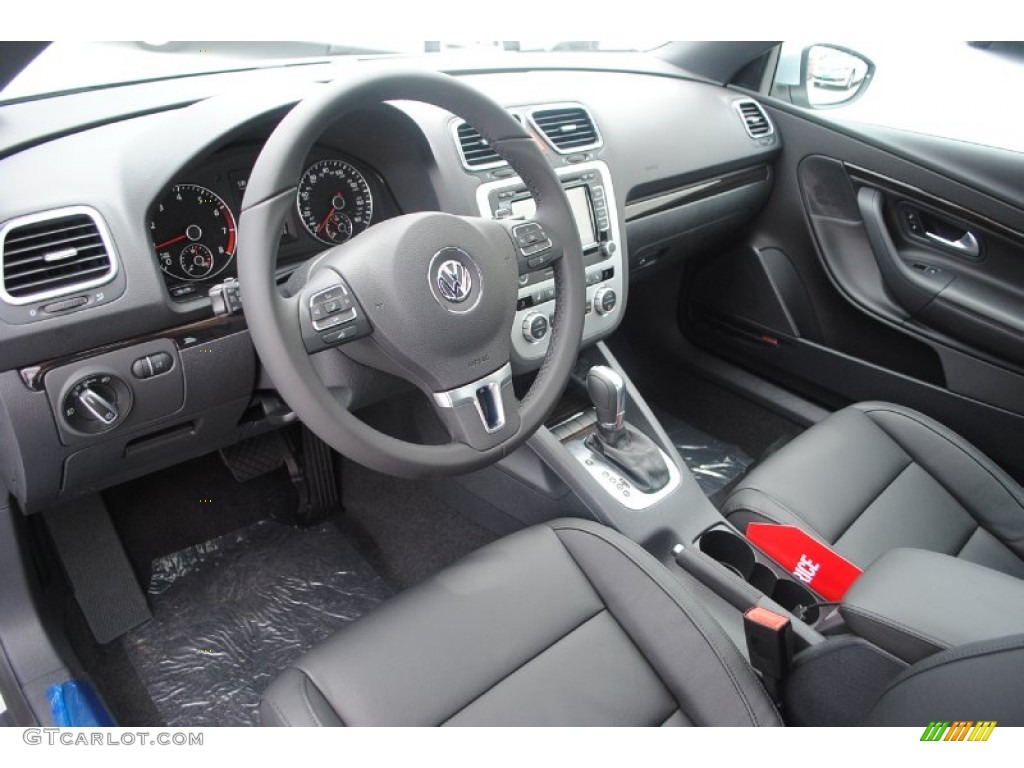 Charcoal/Black Interior 2013 Volkswagen Eos Executive Photo #82276415