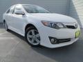 Super White - Camry SE Photo No. 2