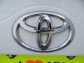 Super White - Camry SE Photo No. 16