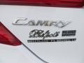 Super White - Camry SE Photo No. 17