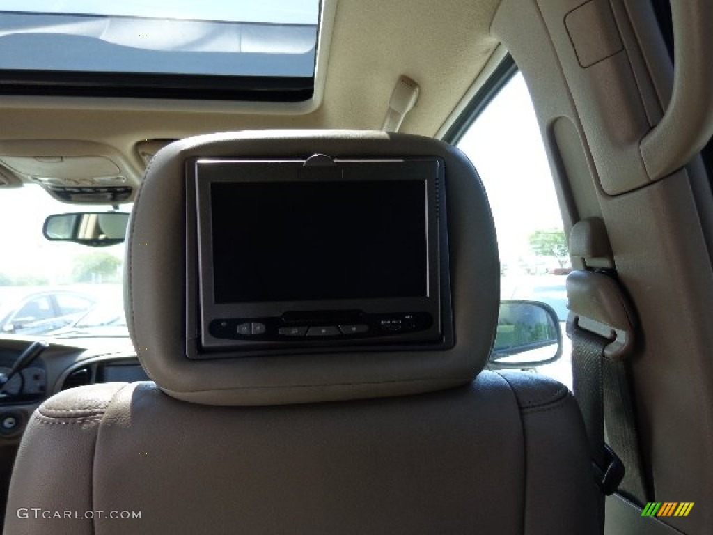 2003 Sequoia Limited - Natural White / Oak photo #19