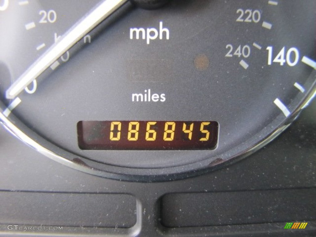 2005 ML 350 4Matic - Black / Charcoal photo #16