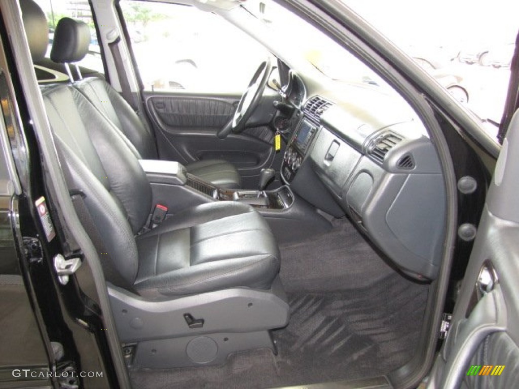 2005 ML 350 4Matic - Black / Charcoal photo #22
