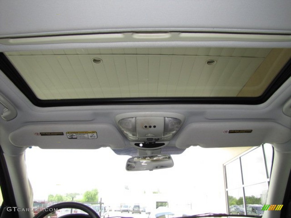 2005 ML 350 4Matic - Black / Charcoal photo #30