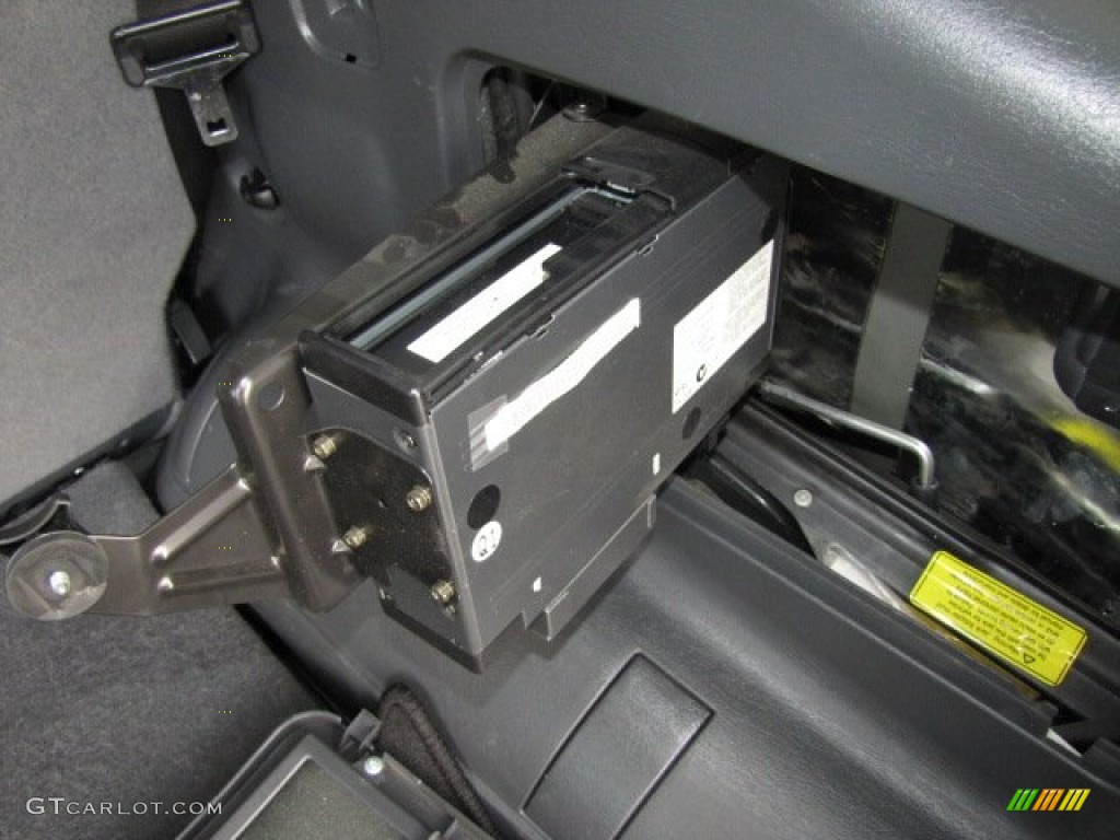 2005 ML 350 4Matic - Black / Charcoal photo #35