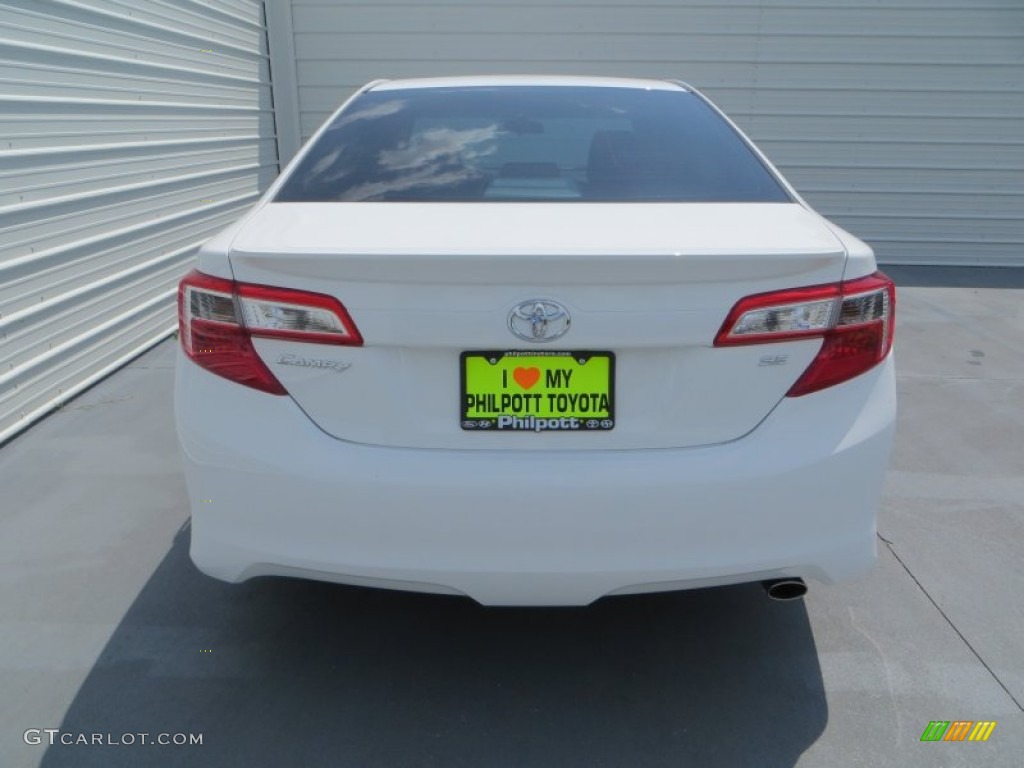 2013 Camry SE - Super White / Black photo #5