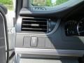 2013 Super White Toyota Camry SE  photo #31