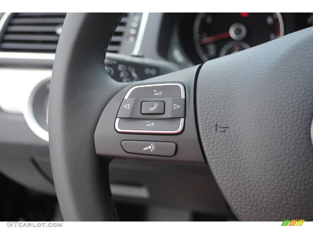 2013 Passat 2.5L SE - Black / Titan Black photo #18