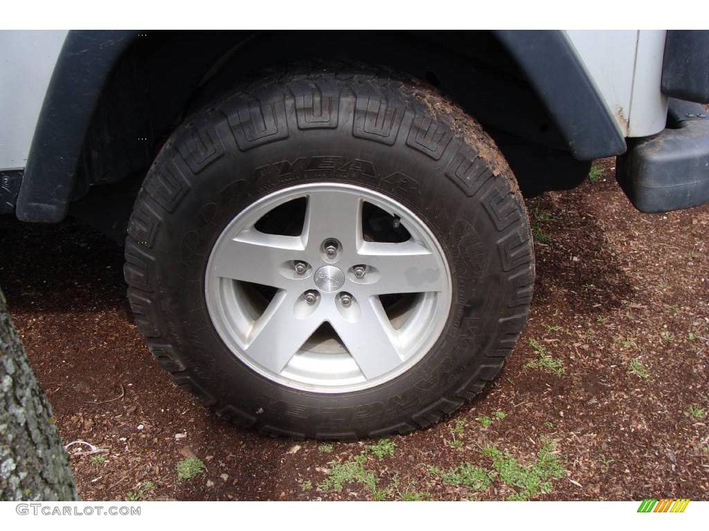 2006 Wrangler Rubicon 4x4 - Bright Silver Metallic / Dark Slate Gray photo #7