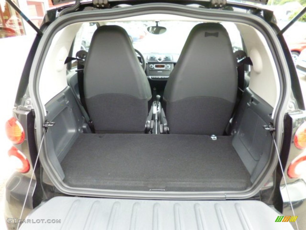 2013 Smart fortwo pure coupe Trunk Photo #82290410
