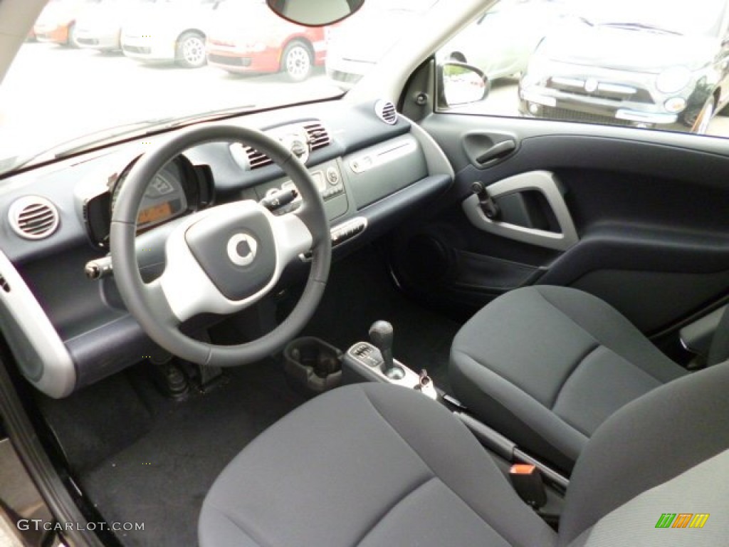 Plain Black Interior 2013 Smart fortwo pure coupe Photo #82290449