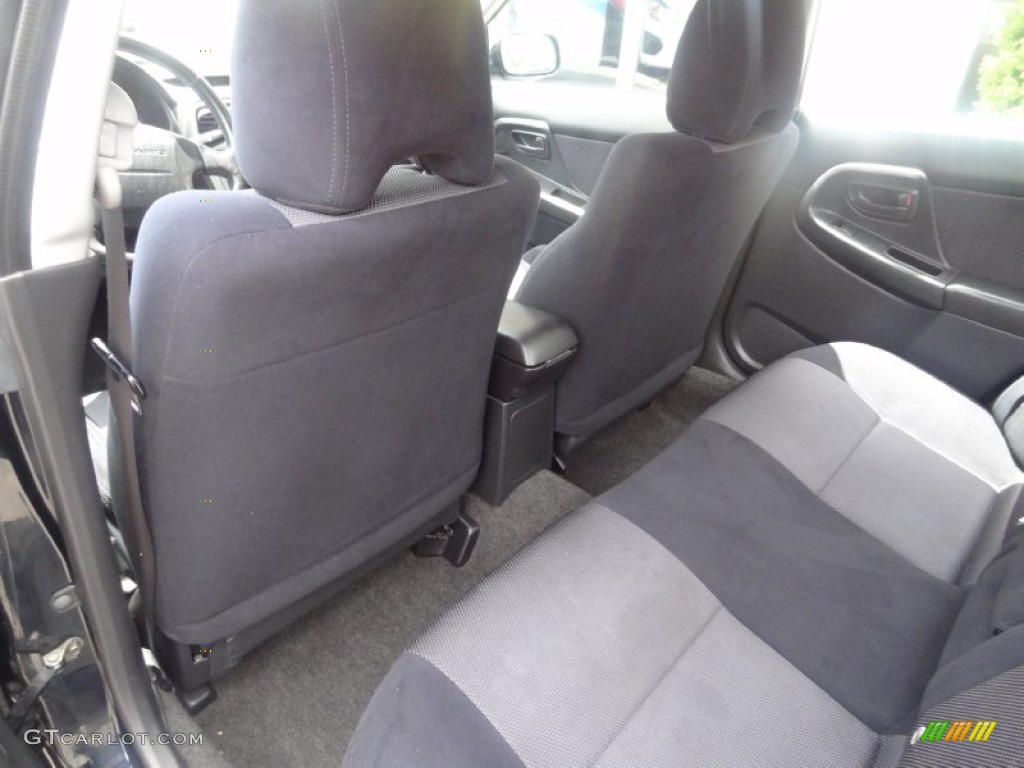 2002 Subaru Impreza 2.5 RS Sedan Rear Seat Photo #82293357