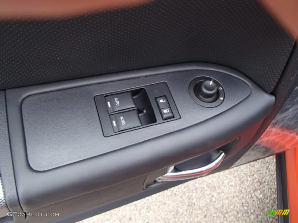 2013 Dodge Challenger R/T Controls Photo #82294007