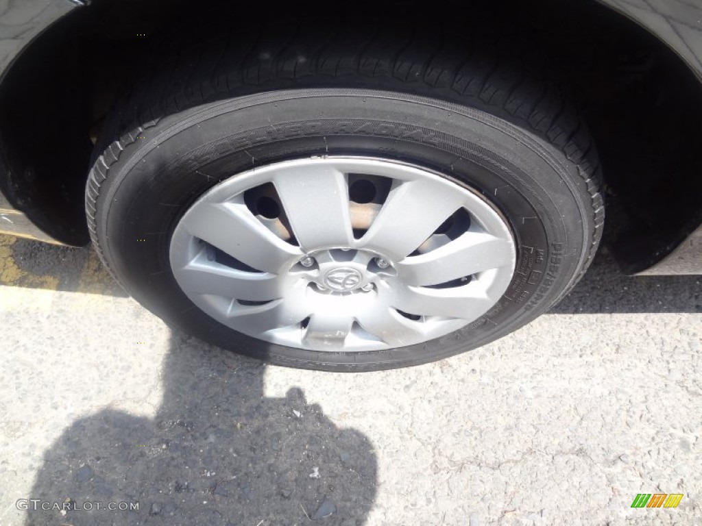 2004 Corolla LE - Black / Light Gray photo #21