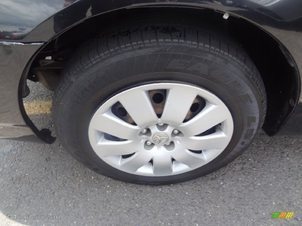 2004 Corolla LE - Black / Light Gray photo #23