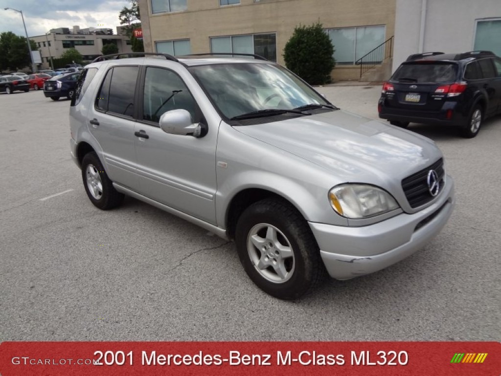 Brilliant Silver Metallic Mercedes-Benz ML