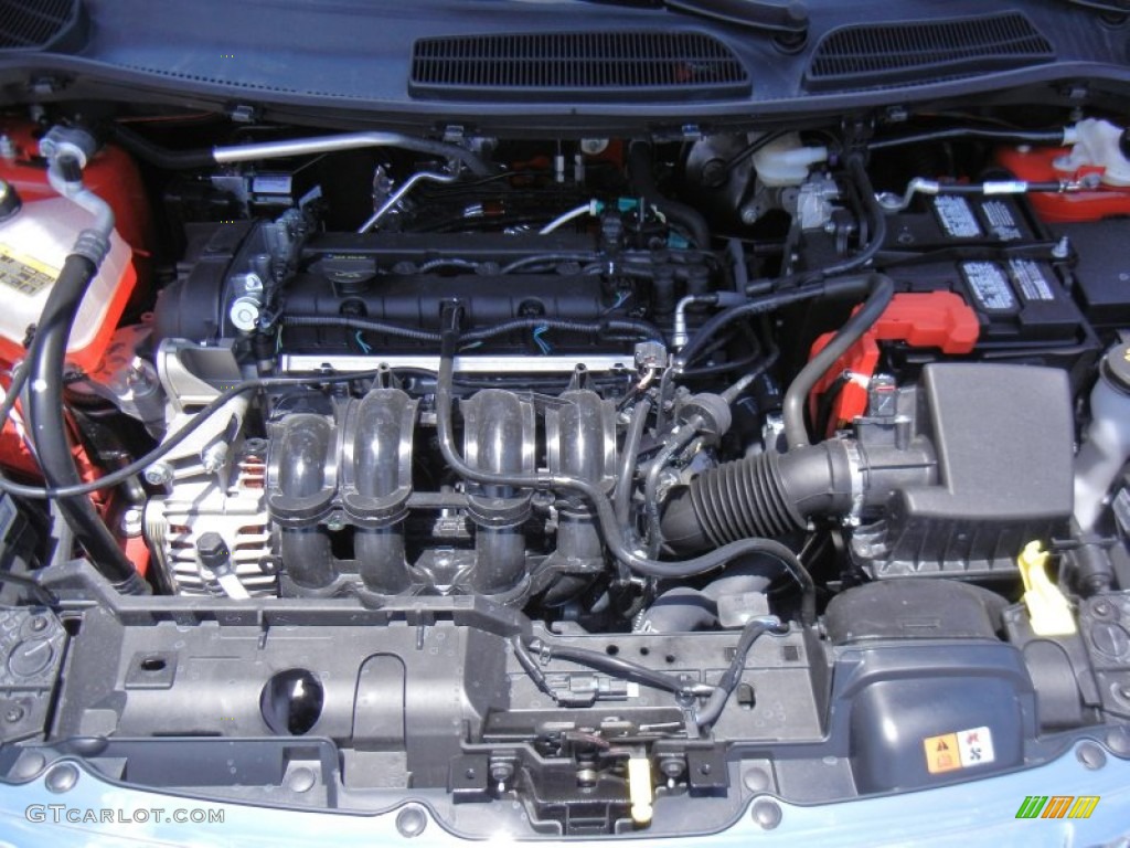 2013 Fiesta SE Sedan - Race Red / Charcoal Black/Light Stone photo #11