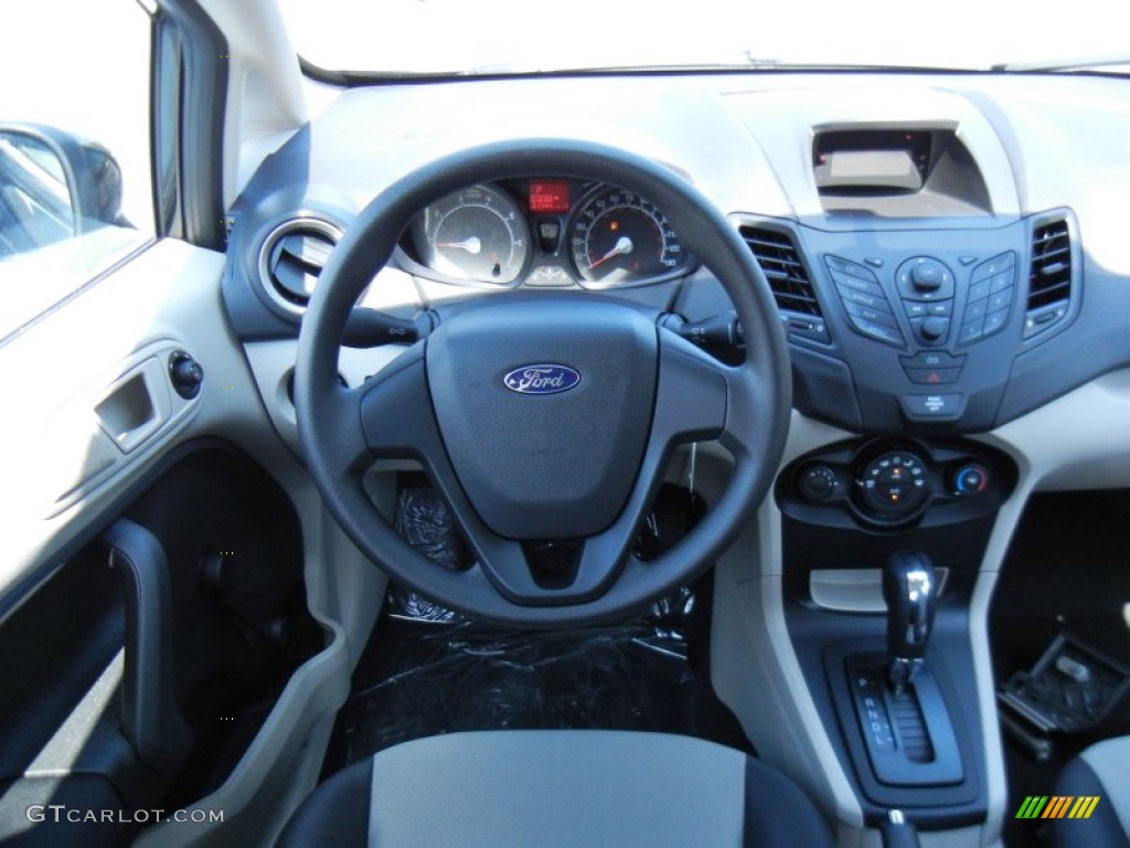 2013 Fiesta S Sedan - Tuxedo Black / Charcoal Black/Light Stone photo #8