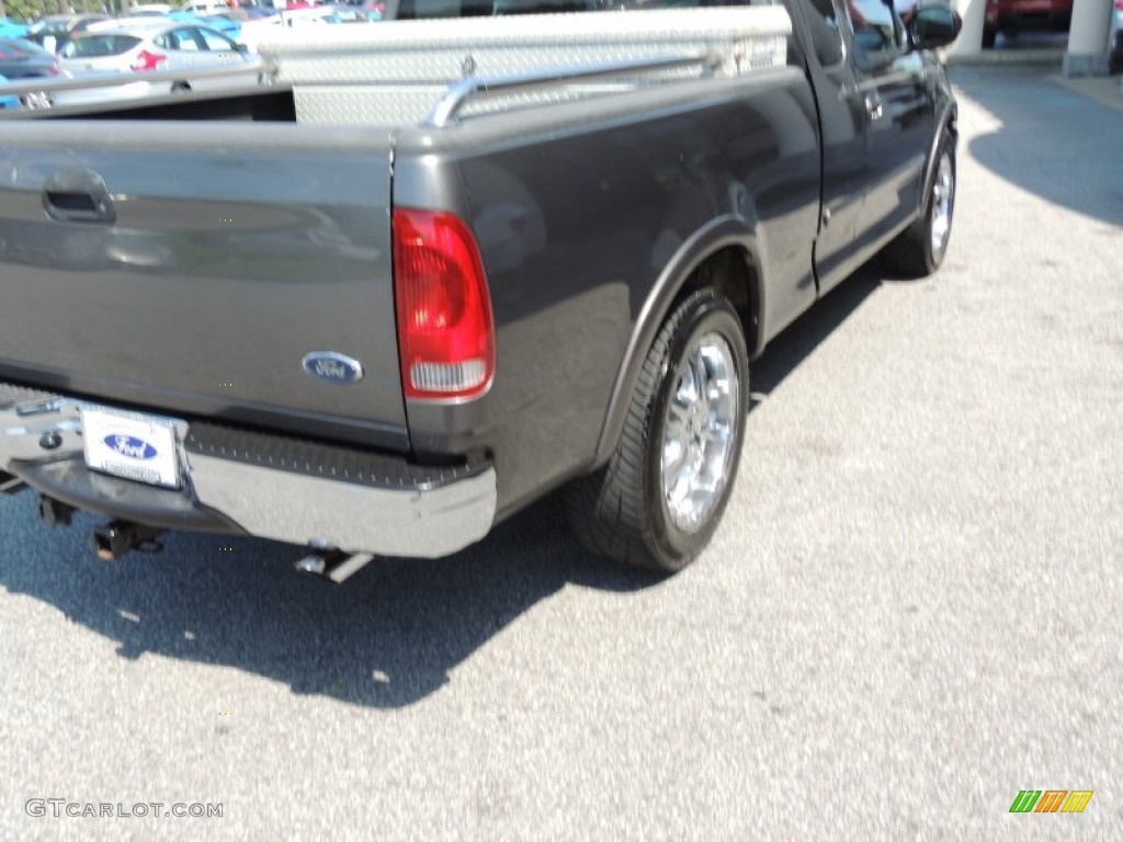 2002 F150 Lariat SuperCab - Dark Shadow Grey Metallic / Dark Graphite photo #9