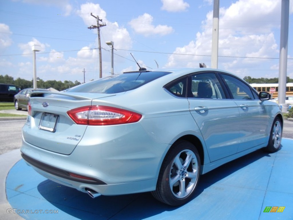 2013 Fusion Hybrid SE - Ice Storm Metallic / Charcoal Black photo #3