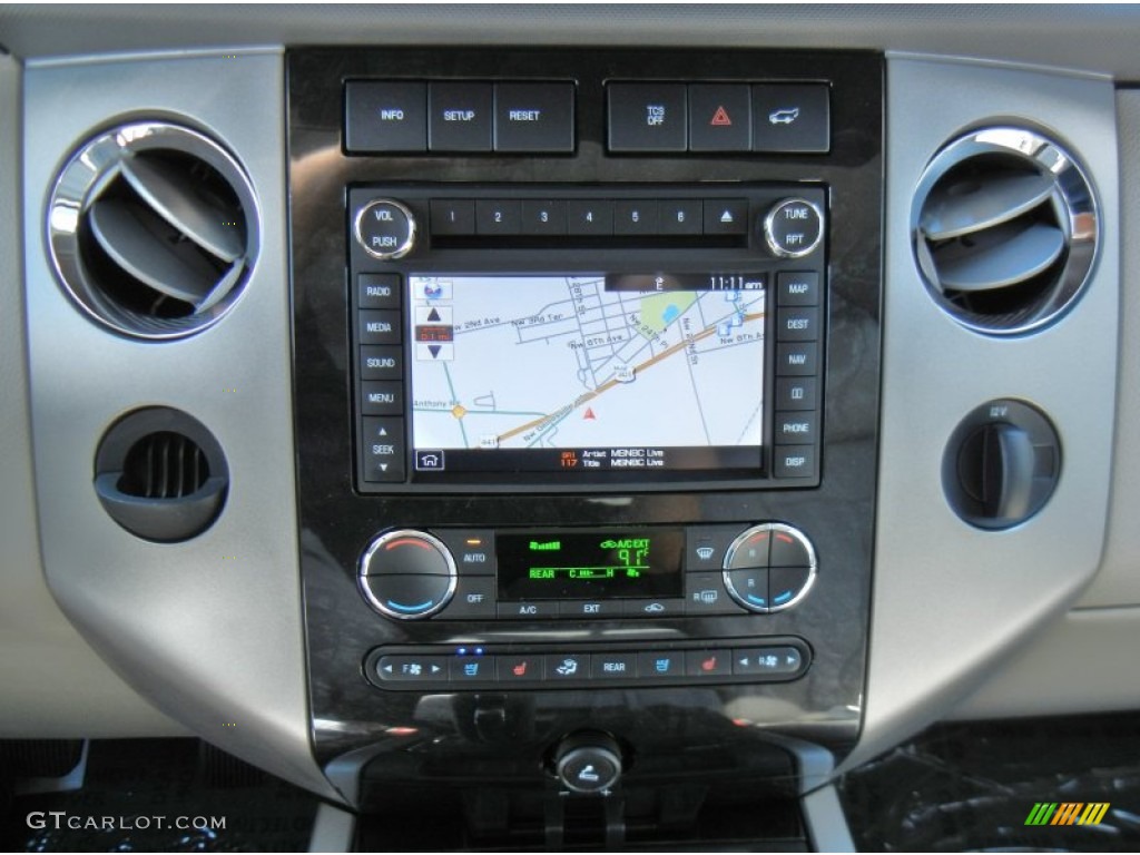 2013 Ford Expedition Limited Controls Photos