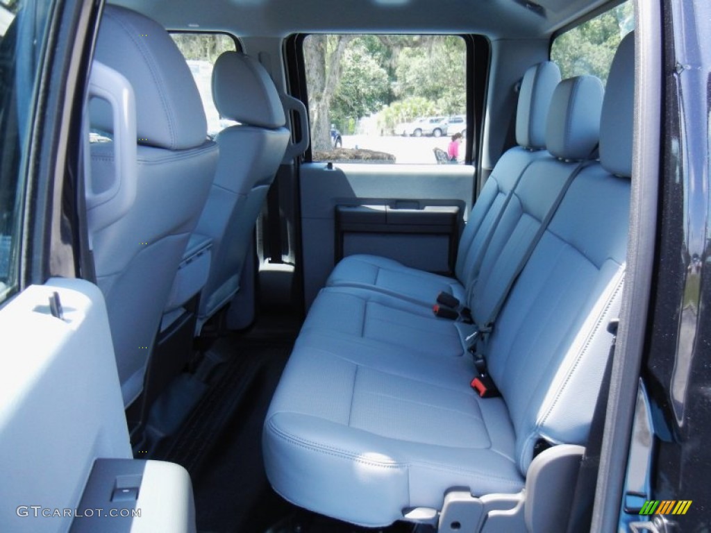 2013 Ford F350 Super Duty XL Crew Cab 4x4 Dually Rear Seat Photos