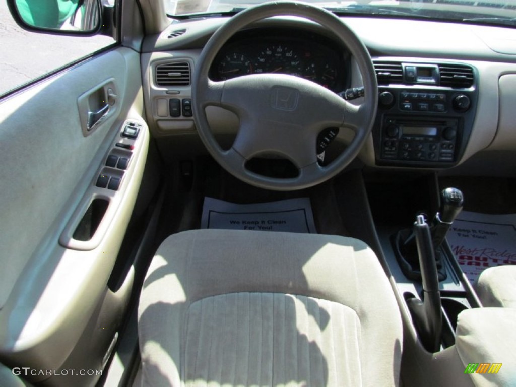 1998 Accord EX Sedan - Dark Emerald Pearl / Ivory photo #20