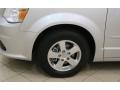 Bright Silver Metallic - Grand Caravan Crew Photo No. 17