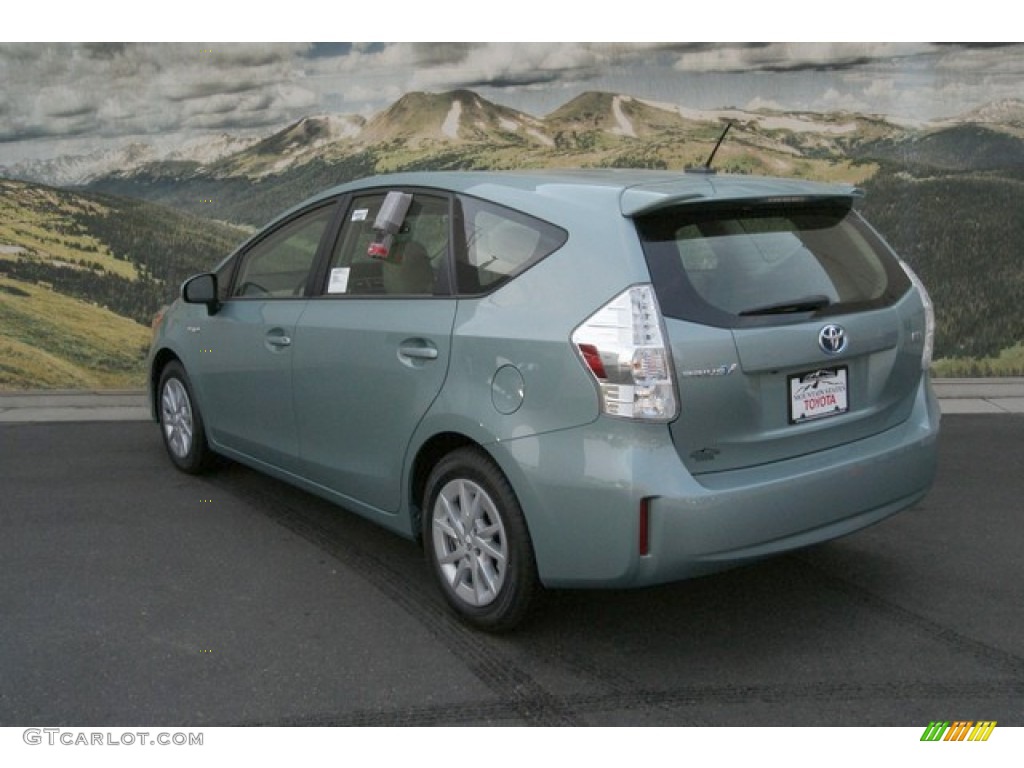 2013 Prius v Three Hybrid - Sea Glass Pearl / Bisque photo #2