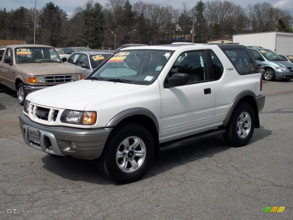 2002 Rodeo Sport S Hard Top 4WD - Alpine White / Gray photo #8
