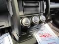 2001 Satin Silver Metallic Honda CR-V LX  photo #24