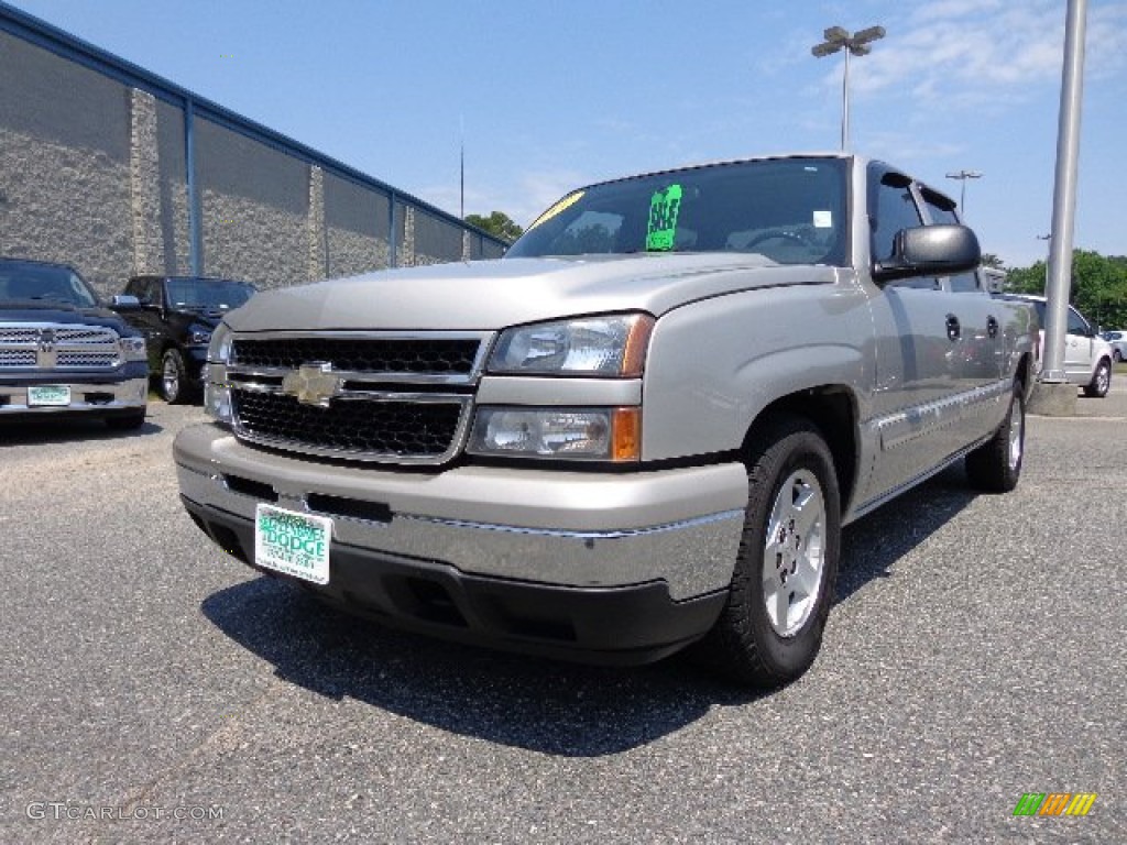 2007 Silverado 1500 Classic LS Crew Cab - Silver Birch Metallic / Dark Charcoal photo #1