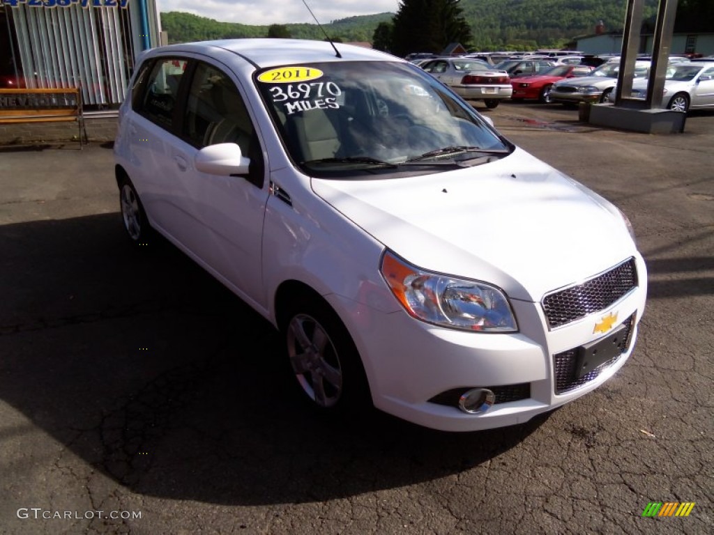 2011 Aveo Aveo5 LT - Summit White / Charcoal photo #1