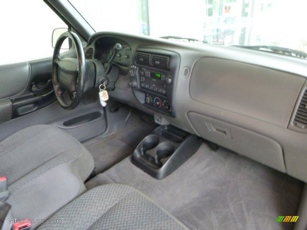 1999 Ranger XLT Extended Cab 4x4 - Medium Platinum Metallic / Dark Graphite photo #10