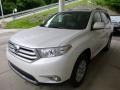 2013 Blizzard White Pearl Toyota Highlander SE 4WD  photo #5