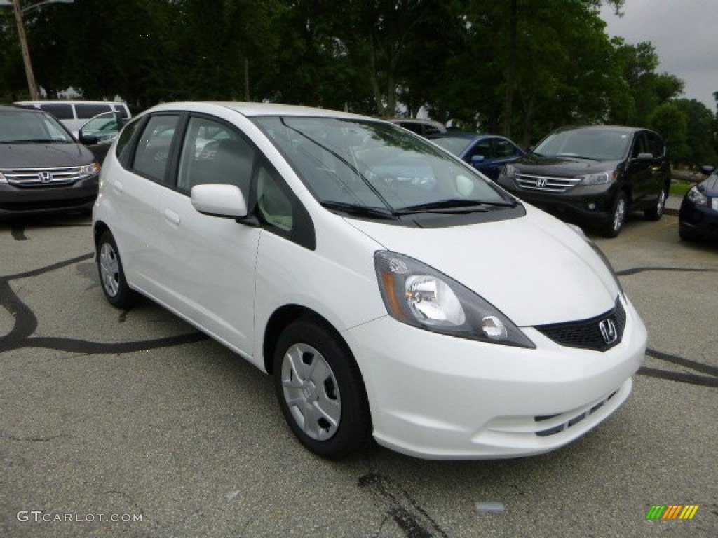 Taffeta White Honda Fit