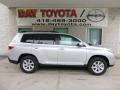 2013 Classic Silver Metallic Toyota Highlander V6 4WD  photo #1