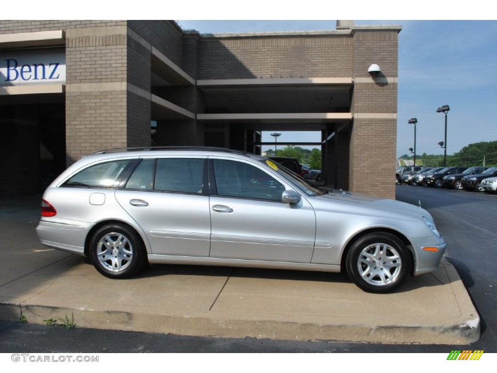 Brilliant Silver Metallic 2005 Mercedes-Benz E 320 4Matic Wagon Exterior Photo #82322377