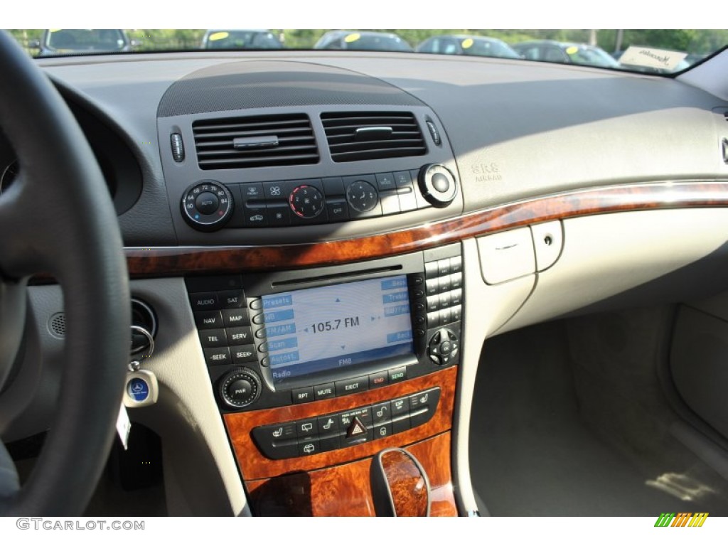 2005 Mercedes-Benz E 320 4Matic Wagon Controls Photo #82322558