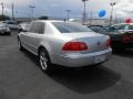 Reflex Silver Metallic - Phaeton V8 4Motion Sedan Photo No. 6