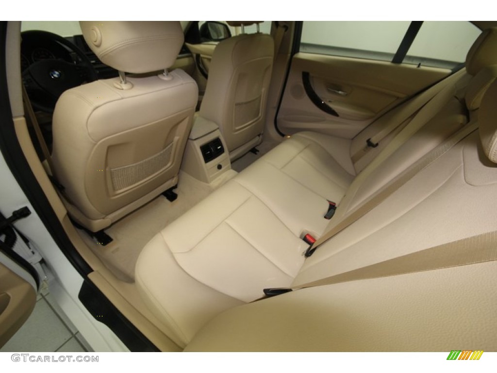 2013 3 Series 320i Sedan - Alpine White / Venetian Beige photo #25